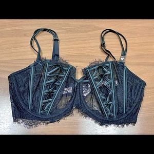 FOUR Victoria’s Secret Dream Angels Bras LOT